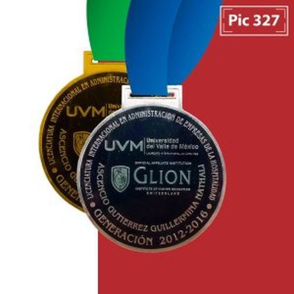 MEDALLA FOTOGRABADA FONDO NEGRO GRABADO PLATA O DORADO SOLO X UN LADO CON LISTON Y BOLSA DE SELOFA imagen